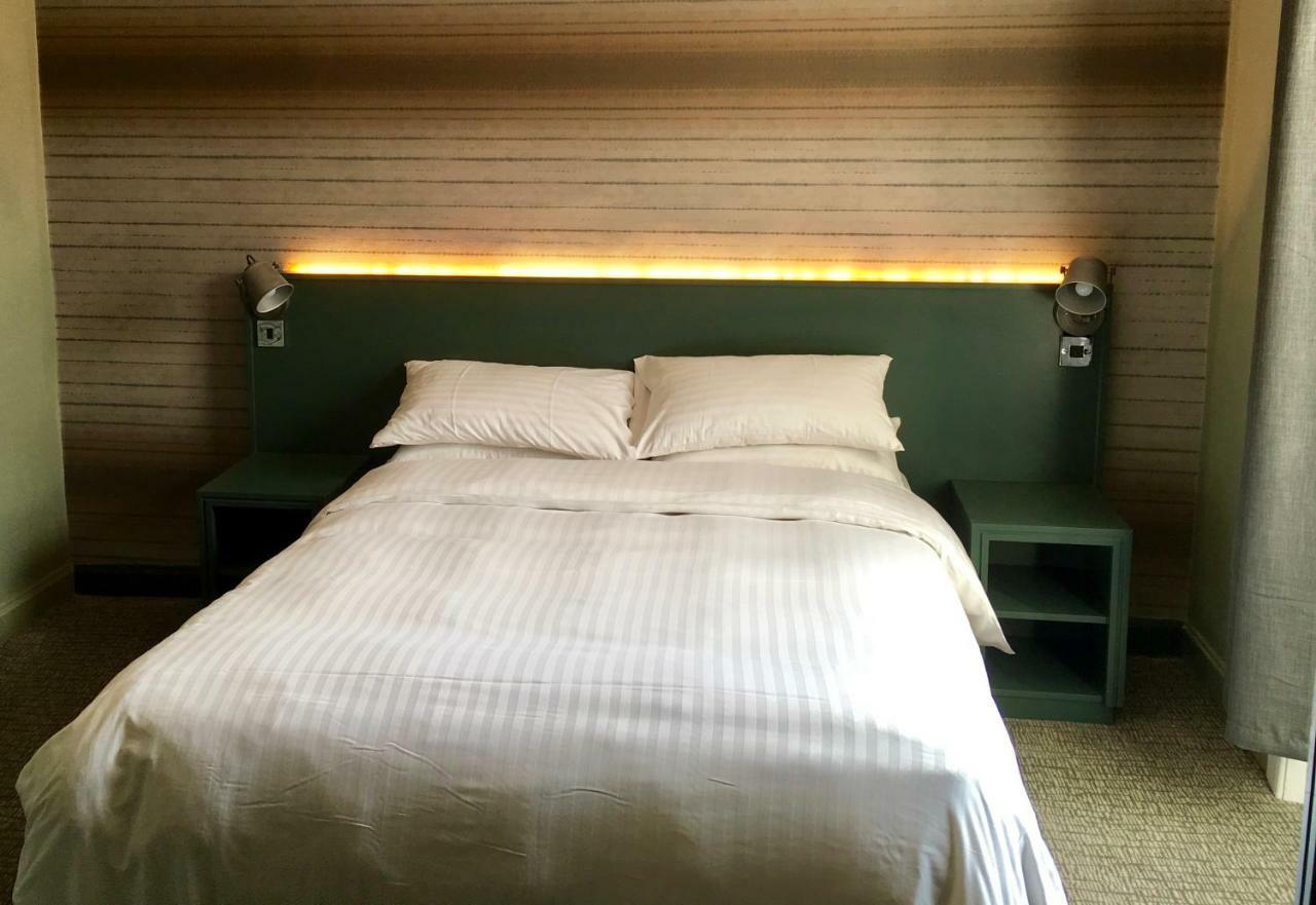 מלרוז Kings Arms Hotel מראה חיצוני תמונה